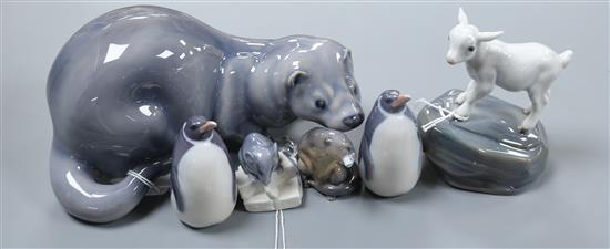 A Royal Copenhagen otter, another smaller otter, two penguins, a mouse and a lamb (6)